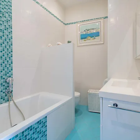 2-br Bourgeois Croisette & Sea View * Cannes